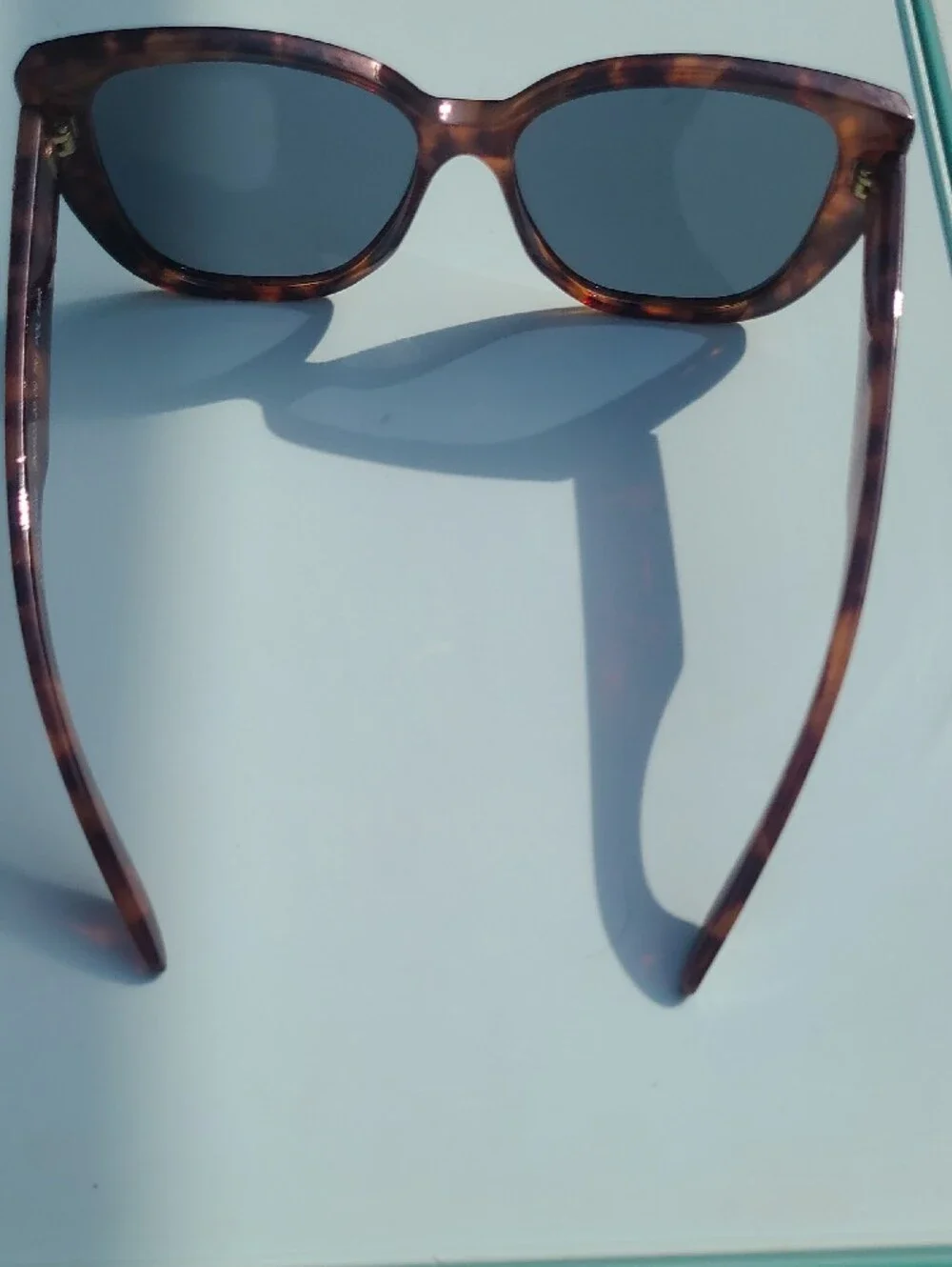 Women’s Oversized Tortoiseshell and Black Sunglasses Set